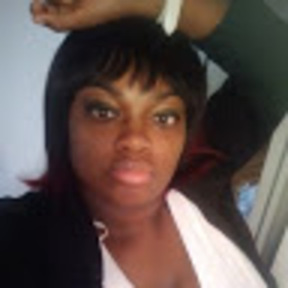 Meet your Posher, Yekeiseaya